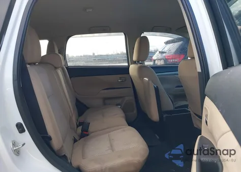 2016 Mitsubishi Outlander Se z USA, uszkodzony, nr VIN JA4AZ3A32GZ004801